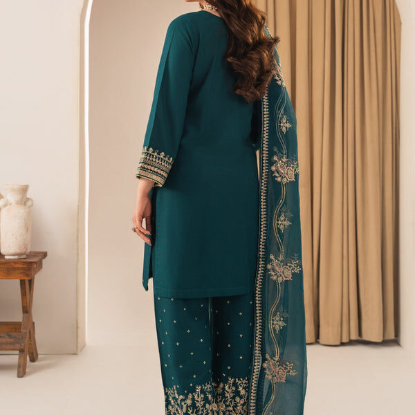 Safira Embroidered 3PC ( Plazo )