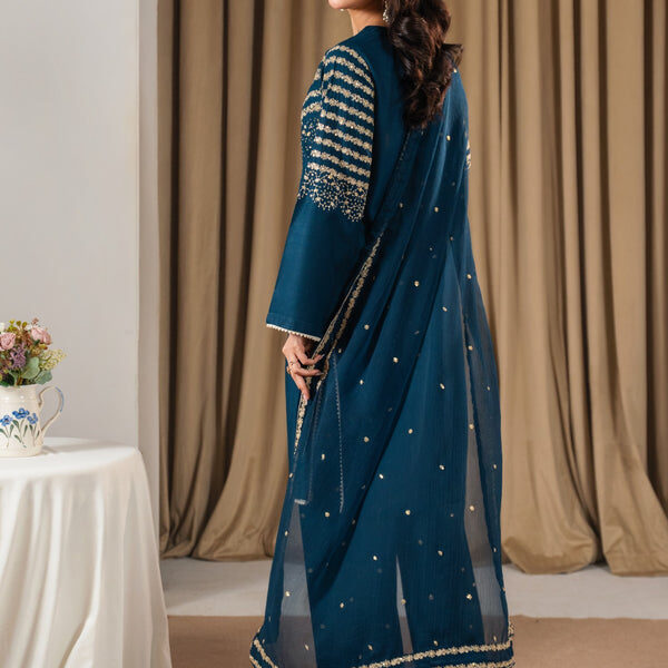 20260128182244-6b41cfbc06e14963-media_image-72e4c803c2b841e0a1d815c90446dc11 Zinc Peacock Embroidered 3PC