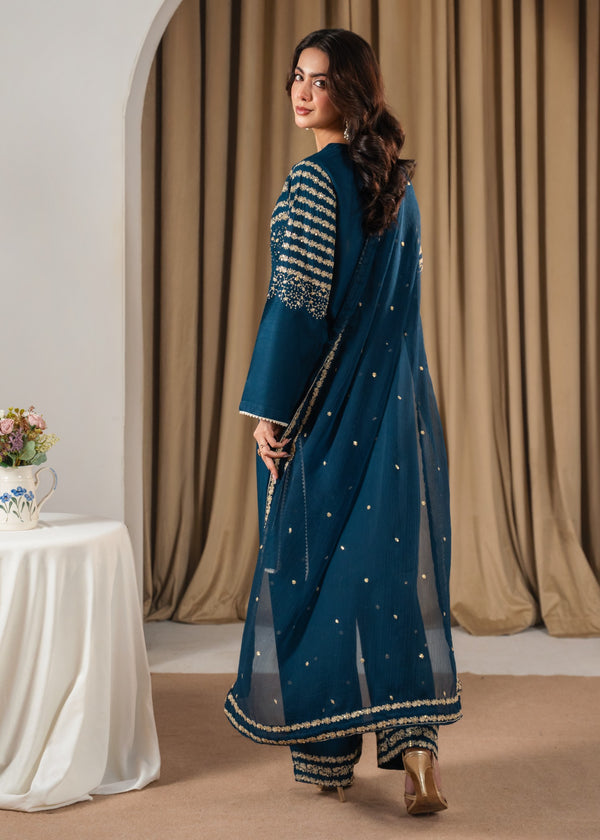 20260128182244-6b41cfbc06e14963-media_image-72e4c803c2b841e0a1d815c90446dc11 Zinc Peacock Embroidered 3PC