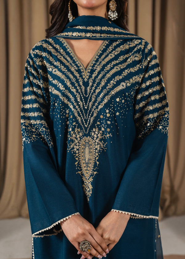 20260128182247-d0a43d1949a14c7d-media_image-68241bc75c194770a1c7615f66eeeb6b Zinc Peacock Embroidered 3PC