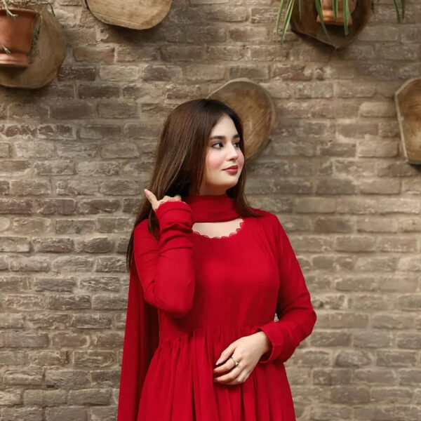 Sham e Laal Maxi 3PC