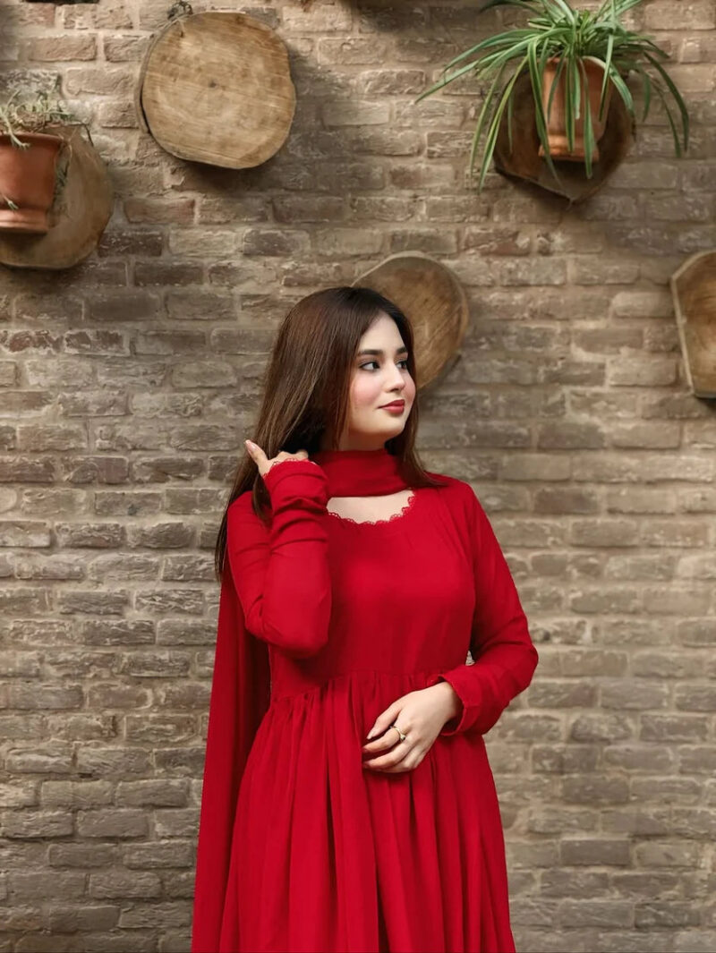 Sham e Laal Maxi 3PC