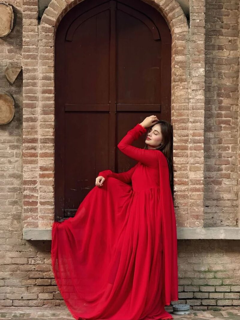 Sham e Laal Maxi 3PC