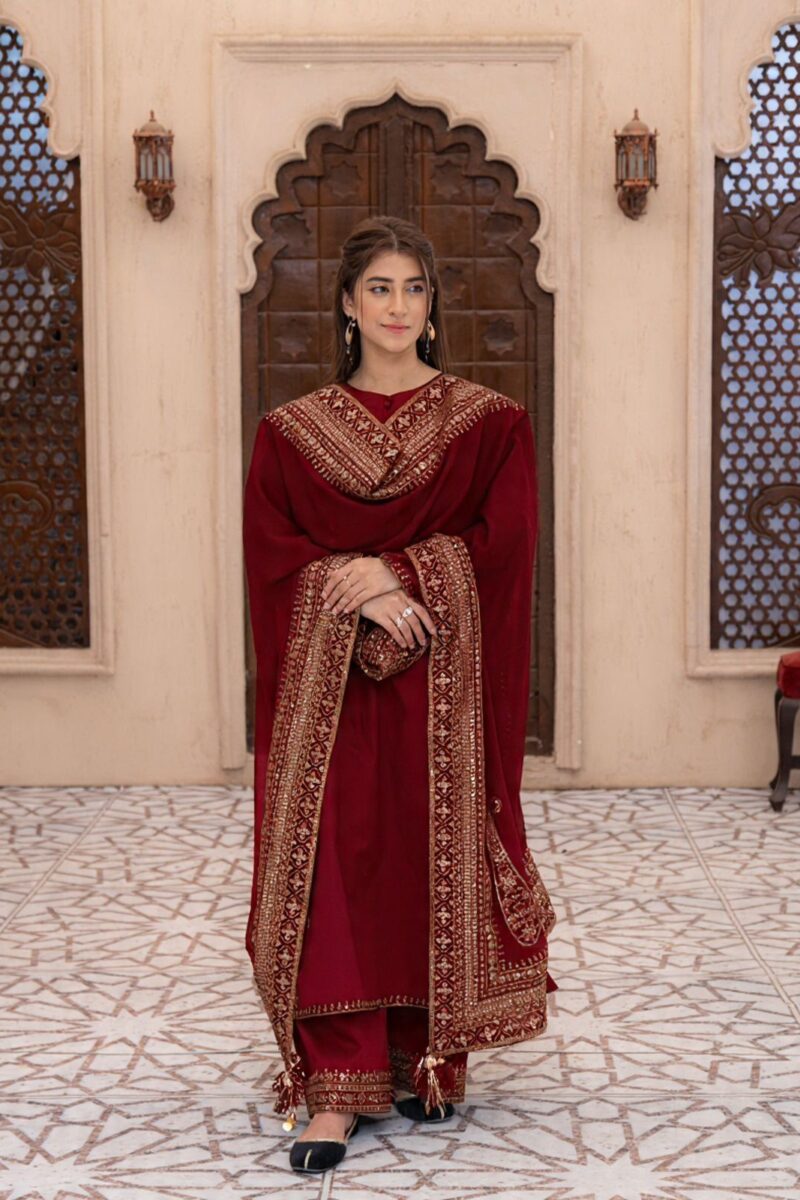 Nayab Premium Lawn Embroidered Unstitched 3PC