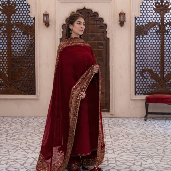 Nayab Premium Lawn Embroidered Unstitched 3PC