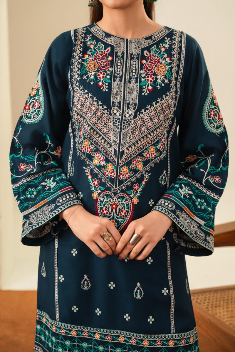 Sajjal Embroidered 3PC (FARSHI)