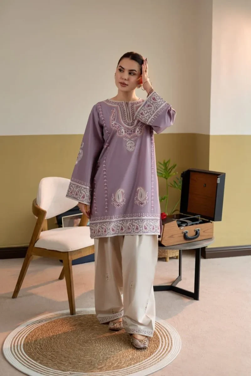 ZAHRA EMBROIDERY 2PC (FARSHI)