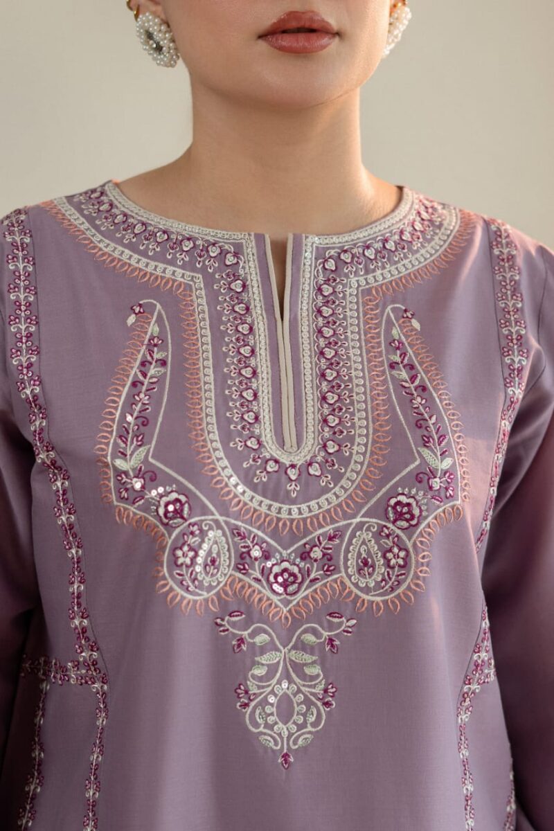 IMG-20260725-WA0146(1) ZAHRA EMBROIDERY 2PC (FARSHI)