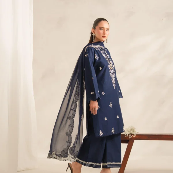 Gul-e-Jan Embroidered 3PC (Plazo)