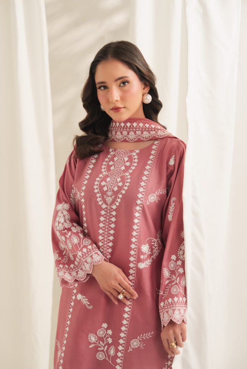 IMG-20260804-WA0607(1) Elaan Embroidered 3PC (Plazo)