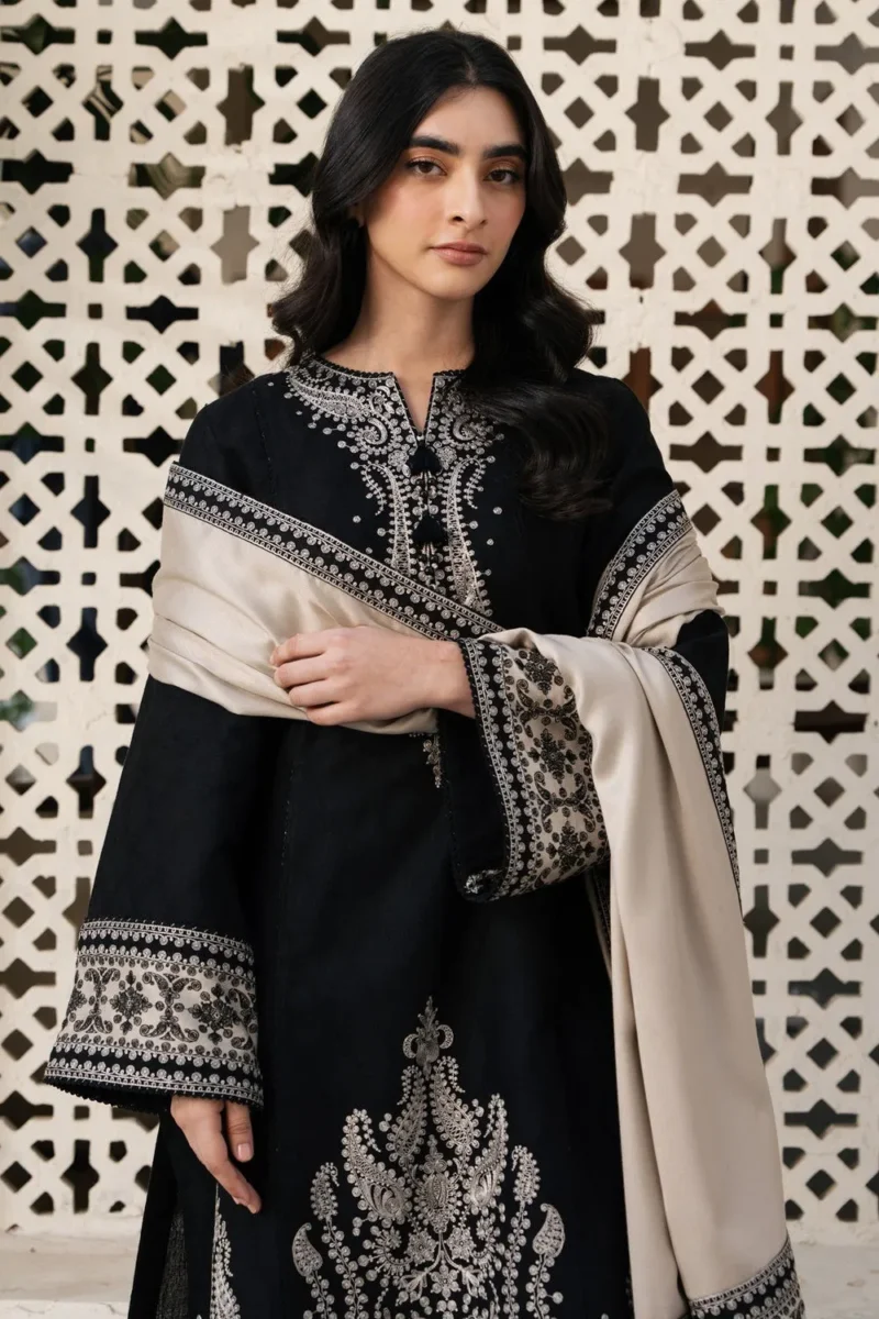 Noor-e-Siyah Embroidered 3PC — Unstitched