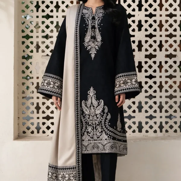 Noor-e-Siyah Embroidered 3PC — Unstitched